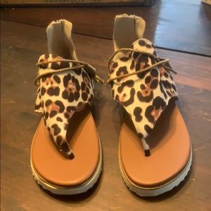 Size 8 cheetah cute brand new sandals!